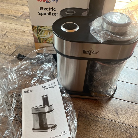 - - Brand new- total chef Electric spiralizer - Picture 2 of 4
